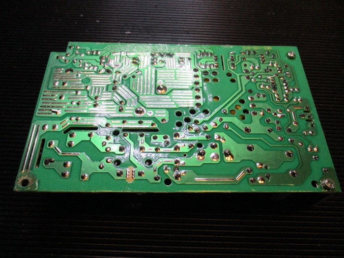 We use calibrated callipers to measure the creepage and clearance